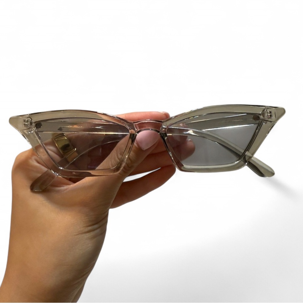 Chic Transparent Sunglasses